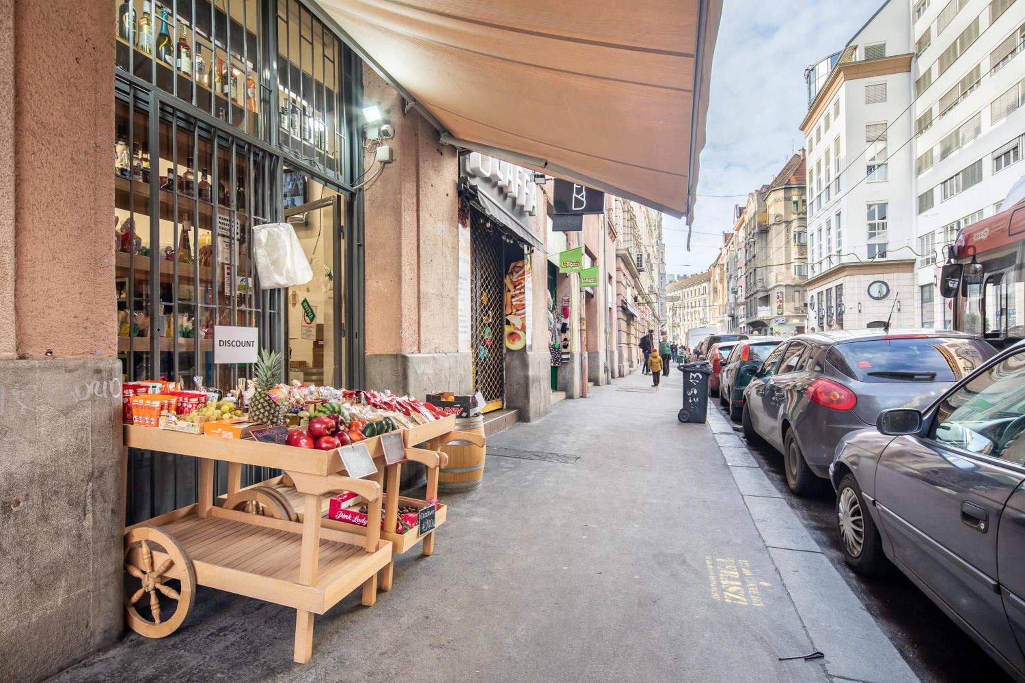 Very Central - Small Studio For Solo Traveller Budapesta Exterior foto